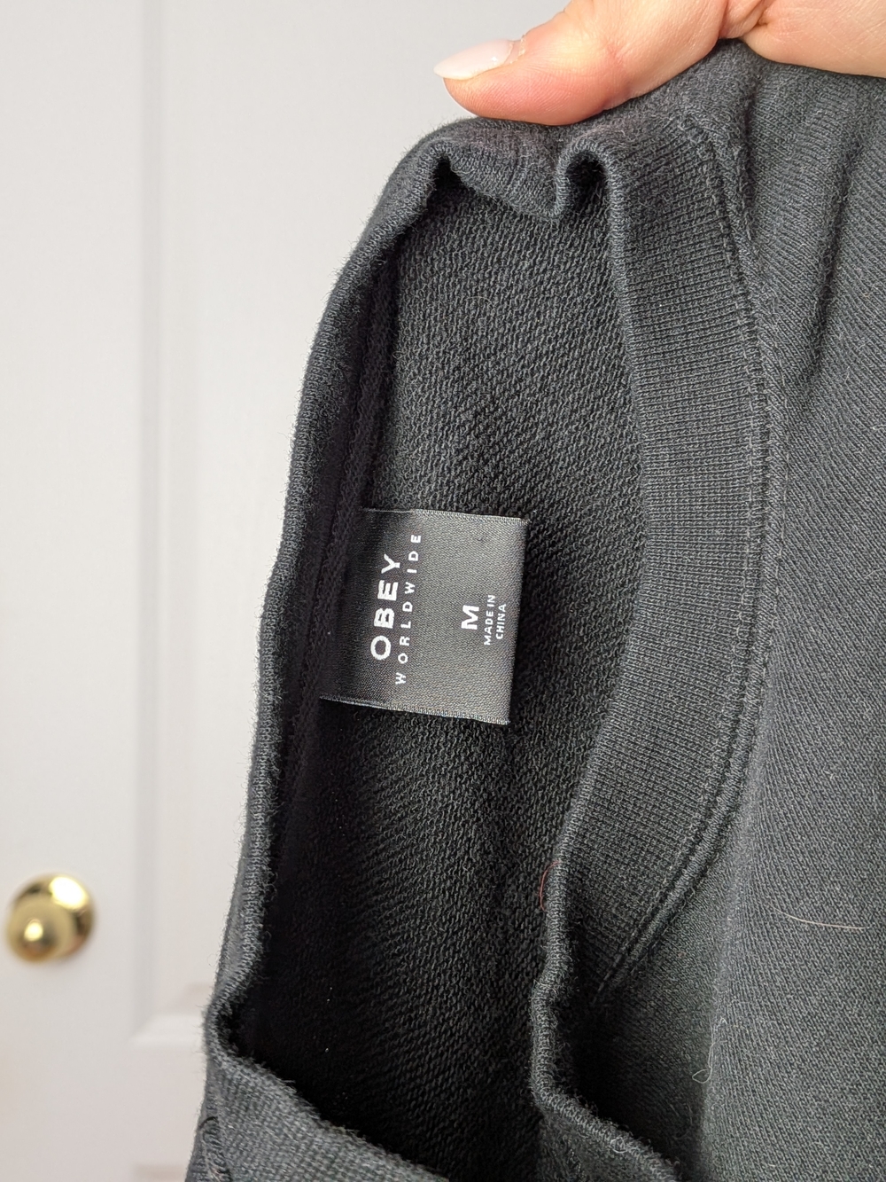 Obey Worldwide Jumble Embroidered Crewneck Sweatshirt - Black - Size Medium #138 - Picture 5 of 6
